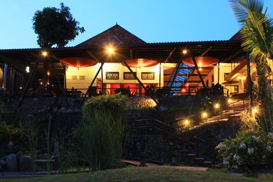 Omah Dhuwur Restaurant